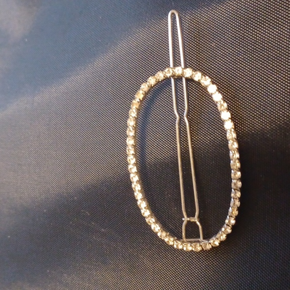 Rhinestone Barrett